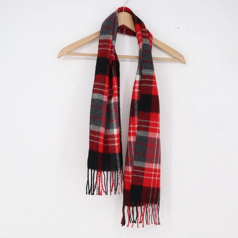 Unbranded Scarf Unisex One Size Plaid Red Black Gray Fringed Excellent